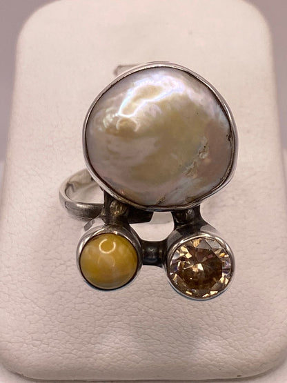 Anillo de Plata Ley 925 con Nácar, Jaspe y Zirconia, vista frontal