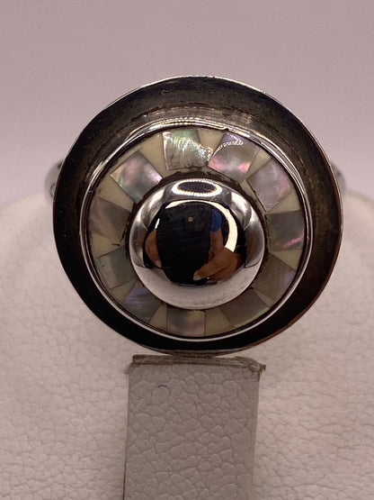 Anillo de Plata Ley 925 con Nácar Natural, sello de autenticidad Plata Ley .925