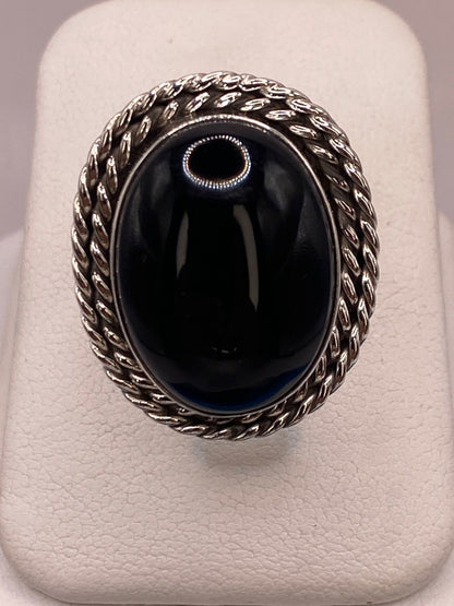 Anillo de Plata Ley 925 con Ónix Negro, vista frontal