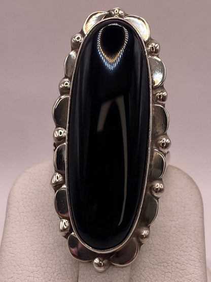 Anillo de Plata Ley 925 con Ónix Negro, sello de autenticidad Plata Ley .925