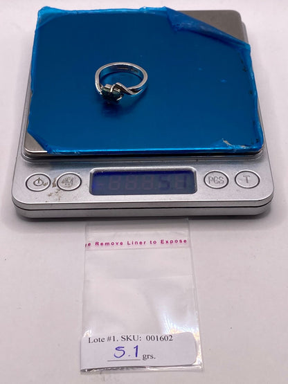 Anillo de Plata Ley 925 con Ópalo Azul, peso en gramos (báscula)