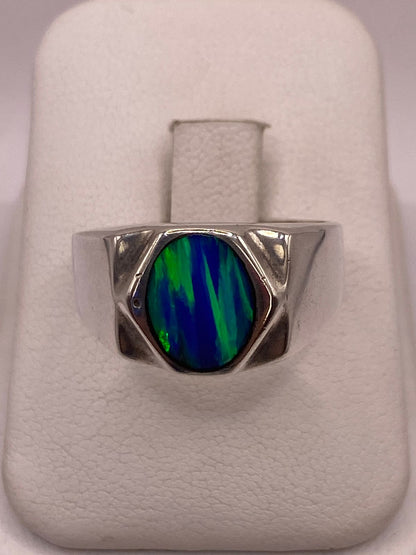 Anillo de Plata Ley 925 con Ópalo de Fuego — ángulo diagonal