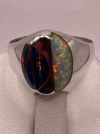 Anillo de Plata Ley 925 con Ópalo de Fuego, sello de autenticidad Plata Ley .925