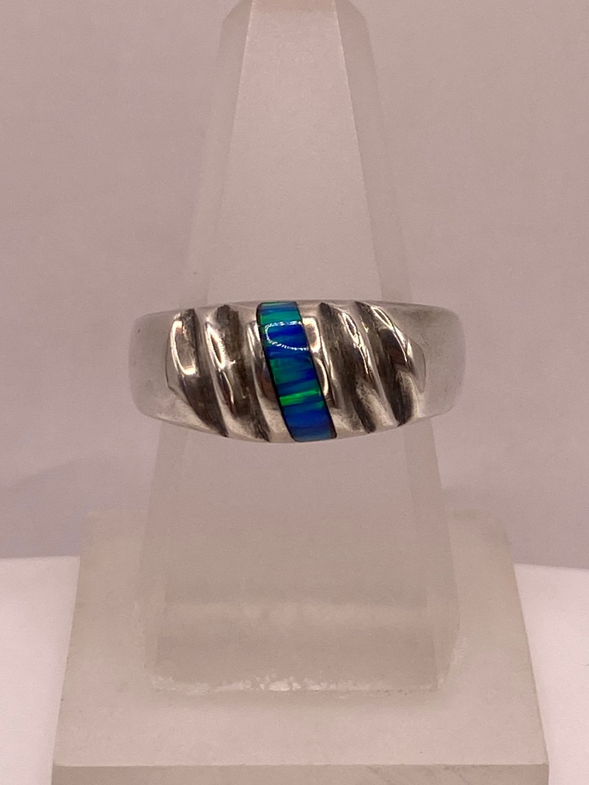 Anillo de Plata Ley 925 con Ópalo de Fuego Azul — vista lateral