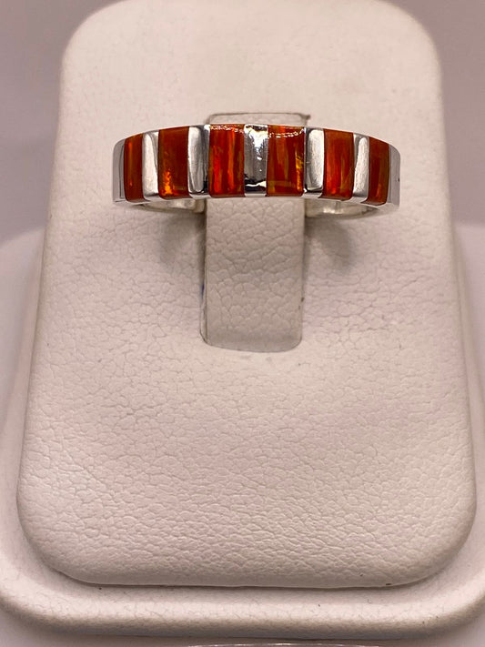 Anillo de Plata Ley 925 con Ópalo de Fuego Naranja — ángulo diagonal