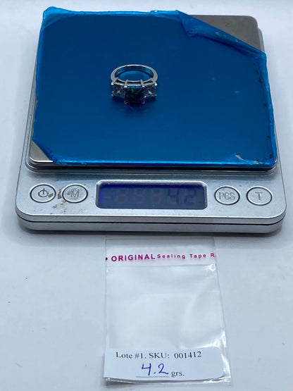 Anillo de Plata Ley 925 con Ópalo de Fuego y Zirconia, peso en gramos (báscula)