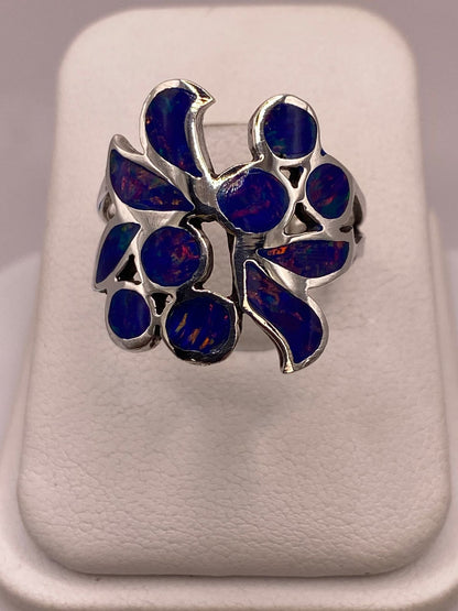 Anillo de Plata Ley 925 con Ópalo Azul en báscula mostrando peso