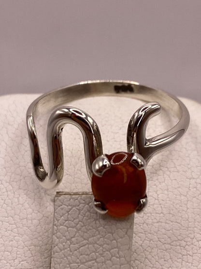 Anillo de Plata Ley 925 con Piedra Ámbar, sello de autenticidad Plata Ley .925