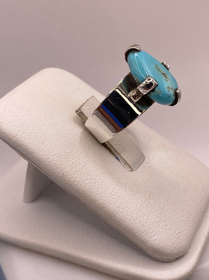 Anillo de Plata Ley 925 con Turquesa Natural, vista frontal