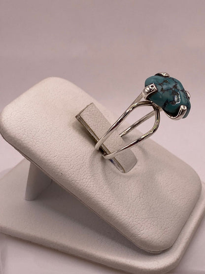 Anillo de Plata Ley 925 con Turquesa Natural, vista lateral
