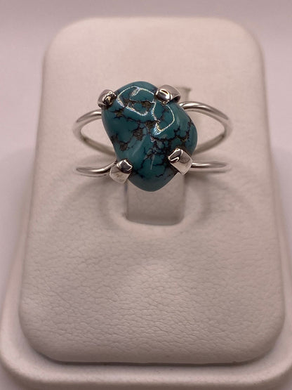 Anillo de Plata Ley 925 con Turquesa Natural, vista de detalle