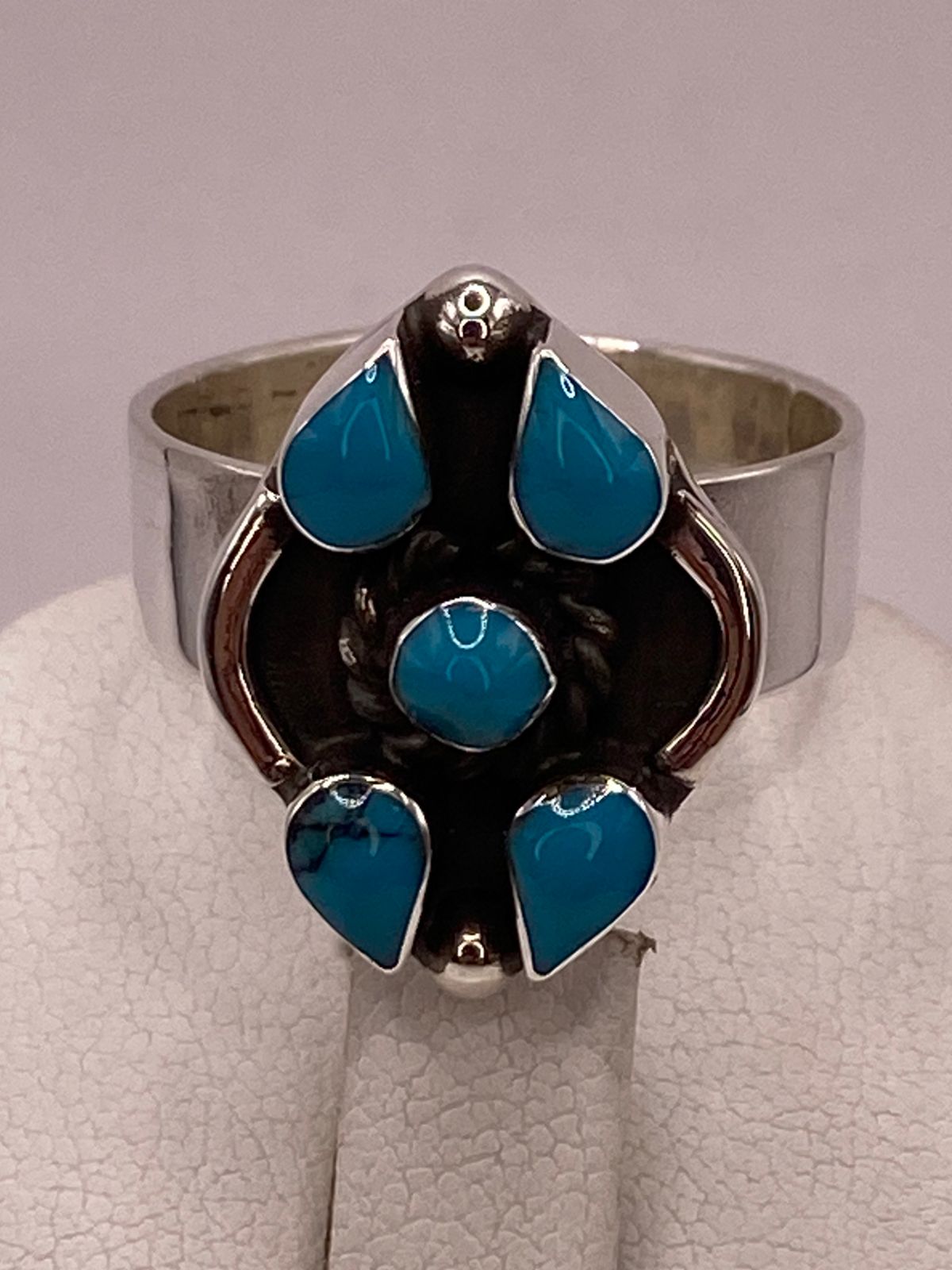 Anillo de Plata Ley 925 con Turquesa Natural, sello de autenticidad Plata Ley .925