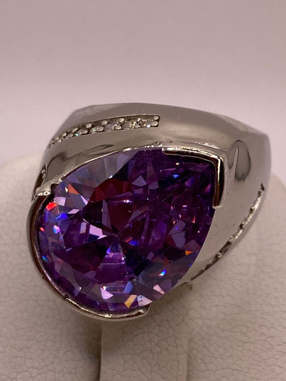 Anillo de Plata Ley 925 con Zirconia Morada en Forma de Gota, sello de autenticidad Plata Ley .925