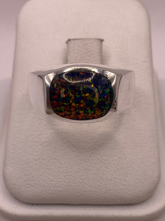 Anillo de Plata Ley 950 con Ópalo — ángulo diagonal