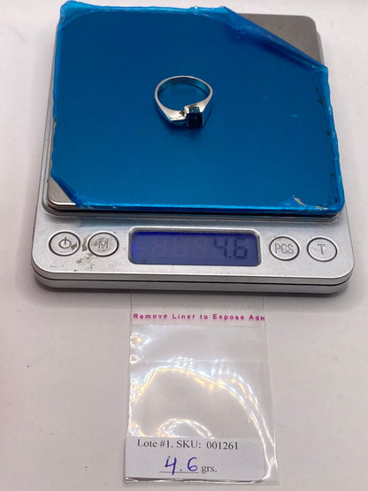 Anillo de Plata Ley 950 con Ópalo Azul Geométrico, peso en gramos (báscula)