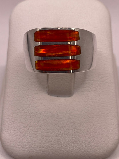 Anillo de Plata Ley 950 con Ópalo de Fuego, vista de detalle