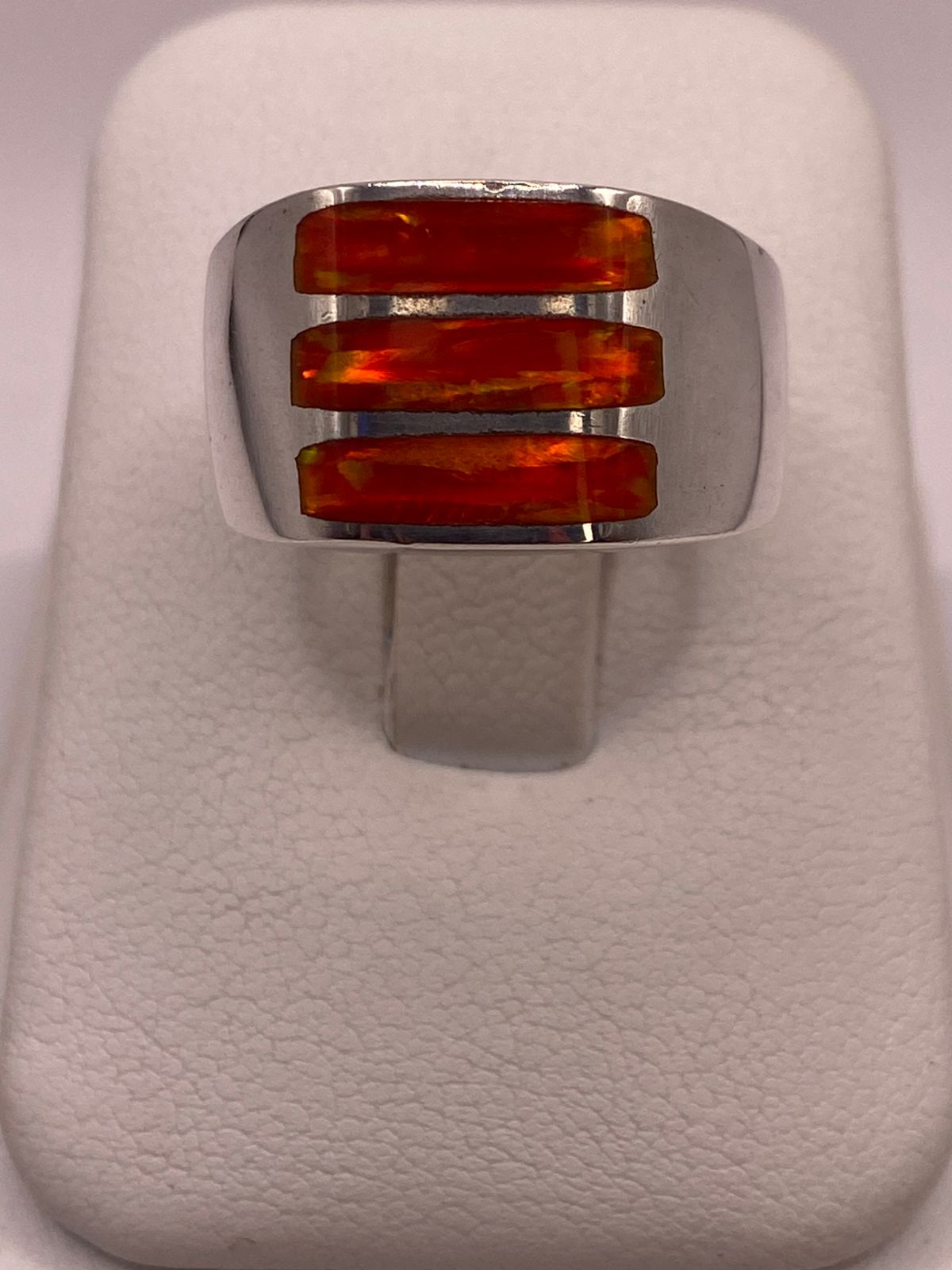 Anillo de Plata Ley 950 con Ópalo de Fuego, vista frontal