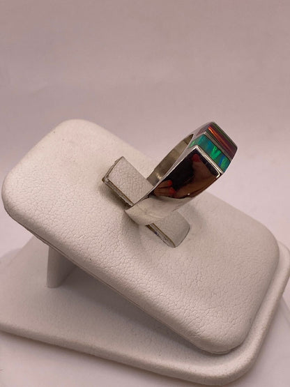 Anillo de Plata Ley 950 con Ópalo de Fuego, vista lateral