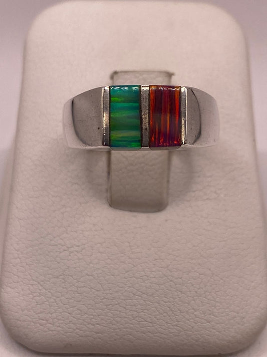 Anillo de Plata Ley 950 con Ópalo de Fuego en báscula mostrando peso