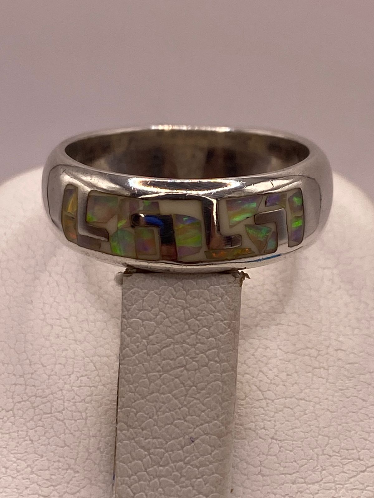 Anillo de Plata Ley 950 con Ópalo de Fuego, sello de autenticidad Plata Ley .925
