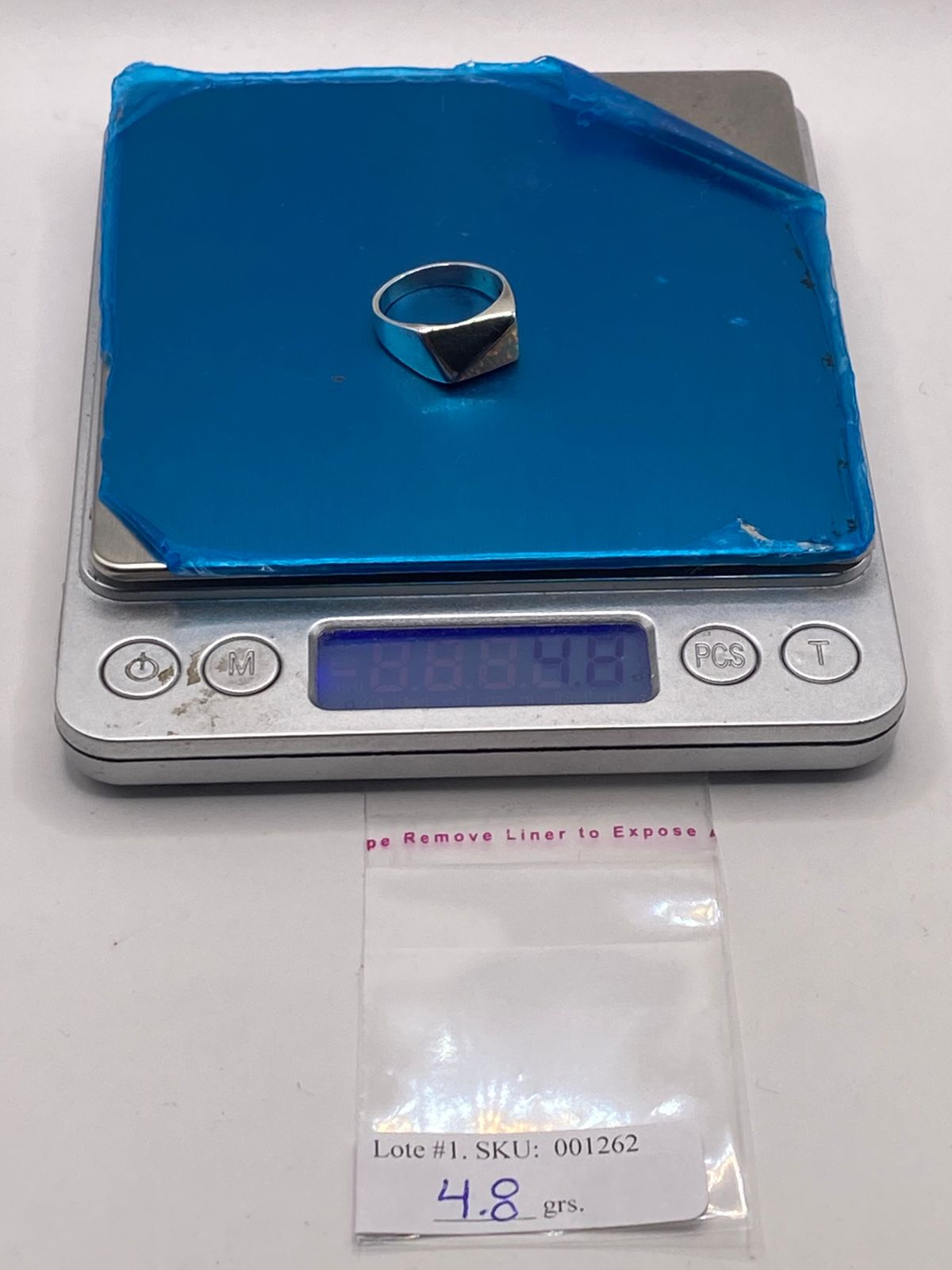 Anillo de Plata Ley 950 con Ópalo de Fuego Geométrico, peso en gramos (báscula)