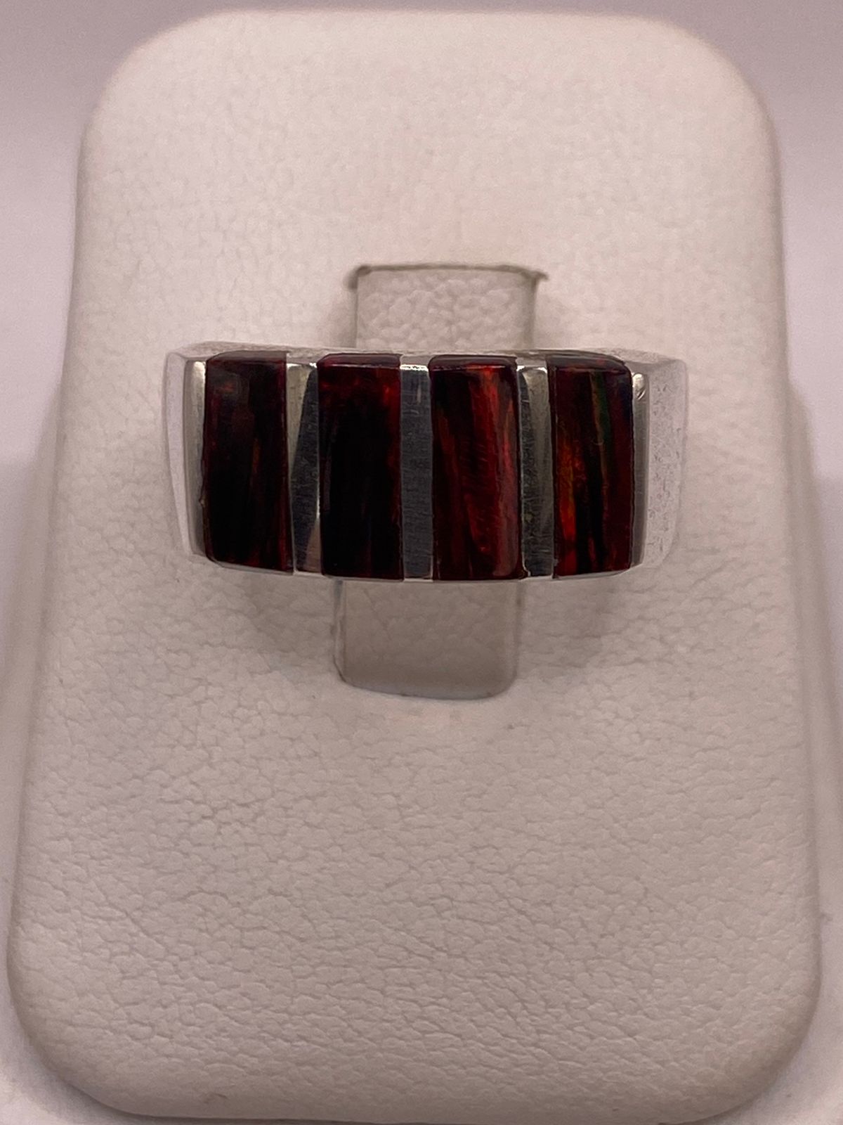 Anillo de Plata Ley 950 con Ópalo de Fuego Rojo, vista superior