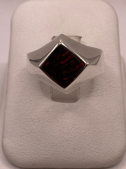 Anillo de Plata Ley 950 con Ópalo de Fuego Rojo, vista frontal