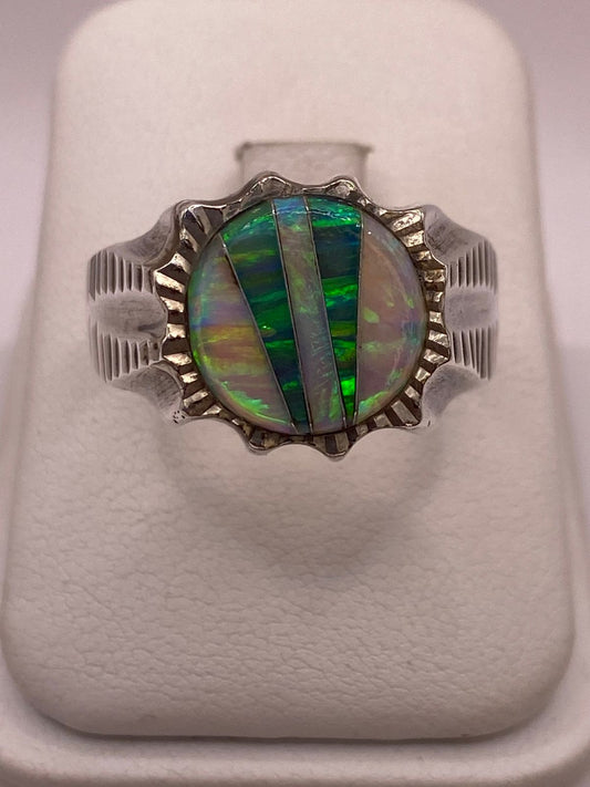 Anillo de Plata Ley 950 con Ópalo de Fuego Verde — vista lateral