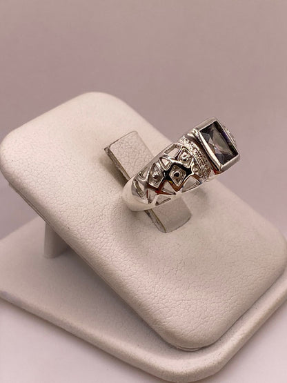 Anillo de Plata con Zirconia Diseño Elegante Plata Ley 950, vista lateral