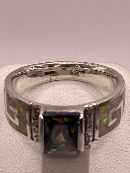 Anillo de Plata .950 con Ópalo de Fuego y Zirconia Diseño Greca Elegante , sello de autenticidad Plata Ley .925
