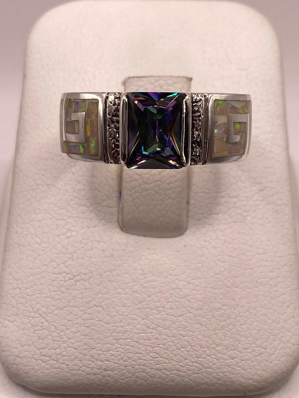 Anillo de Plata .950 con Ópalo de Fuego y Zirconia Diseño Greca Elegante , vista frontal