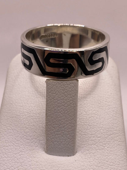 Anillo de Plata .925 con Greca Prehispánica, sello de autenticidad Plata Ley .925