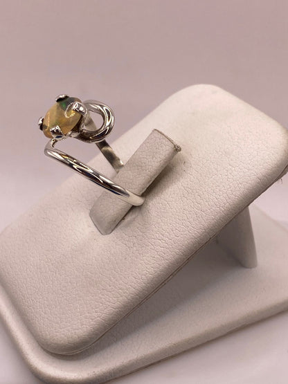 Anillo de Plata 925 con Ópalo de Fuego, vista lateral