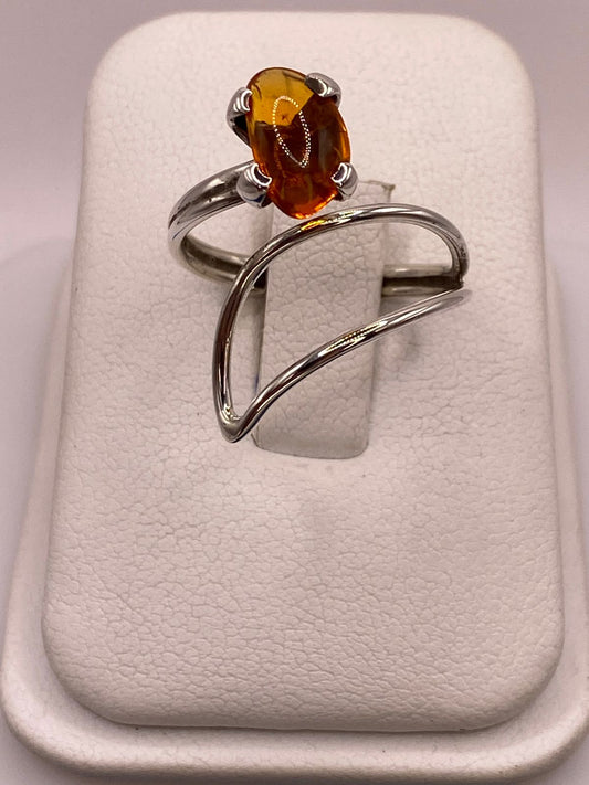 Anillo de Plata 925 con Piedra Ámbar, vista frontal