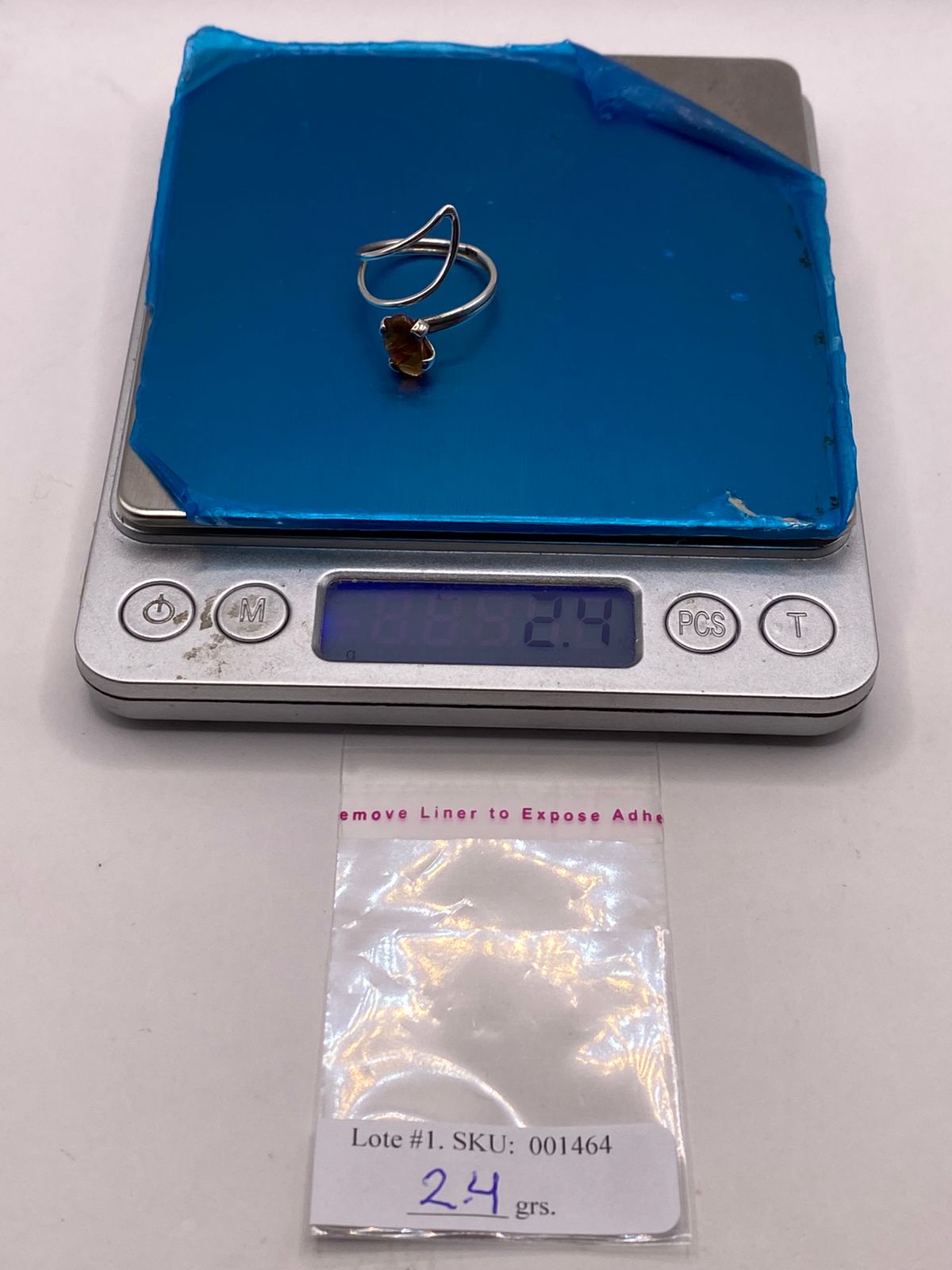 Anillo de Plata 925 con Piedra Ámbar, peso en gramos (báscula)