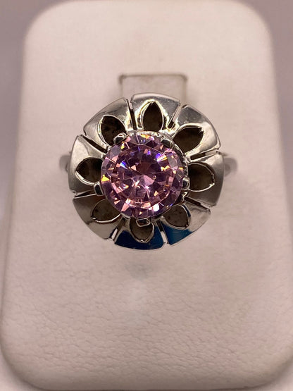 Anillo de Plata 925 con Zirconia Rosa Facetada, Diseño Floral Hecho, vista frontal