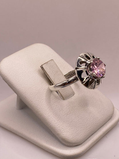Anillo de Plata 925 con Zirconia Rosa Facetada, Diseño Floral Hecho, vista posterior