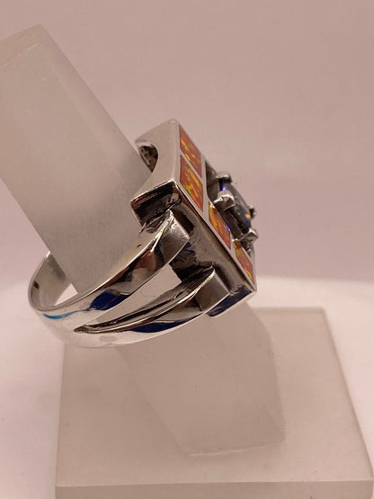 Anillo de Plata .950 con Ópalo de Fuego y Zirconia Multicolor Diseño Geométrico, vista de detalle