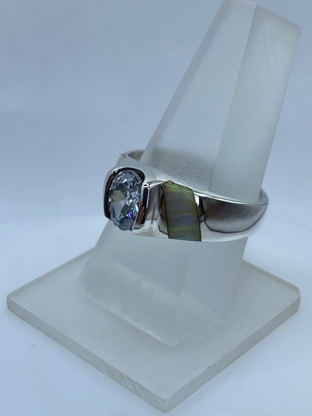 Anillo de Plata .950 con Ópalo de Fuego y Zirconia Blanca, vista frontal