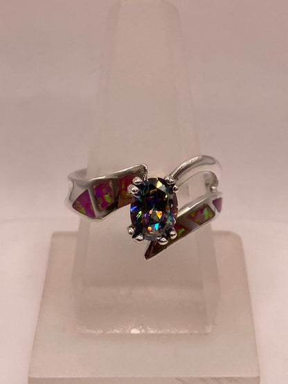 Anillo de Plata .950 con Ópalo de Fuego y Zirconia Multicolor Diseño Elegante, vista lateral