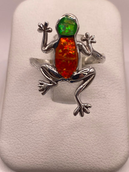 Anillo de Rana de Plata Ley 950 con Ópalo de Fuego — detalle de acabado