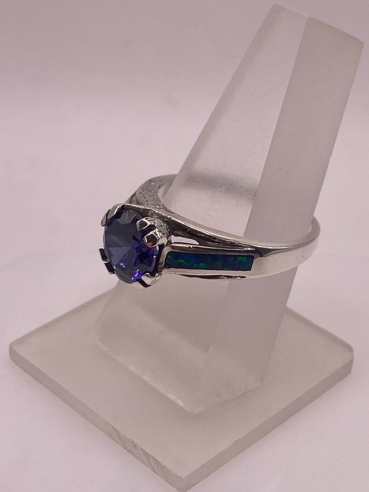 Anillo Solitario Ópalo Azul & Zirconia Tanzanita Plata 950, vista frontal