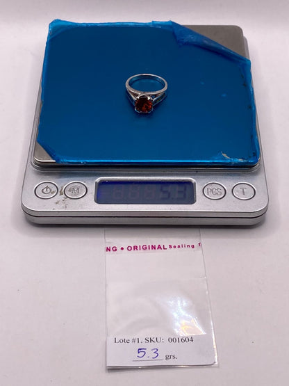 Anillo Solitario de Plata Ley 950 con Ópalo de Fuego y Zirconia, peso en gramos (báscula)