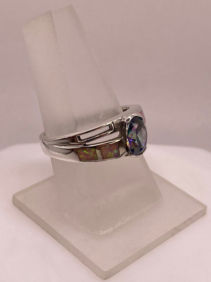 Anillo Solitario de Plata Ley 950 con Ópalo de Fuego y Zirconia Multicolor, vista frontal