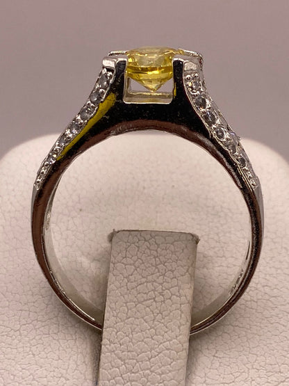 Anillo Solitario de Zirconia Amarilla Plata Ley 925, sello de autenticidad Plata Ley .925