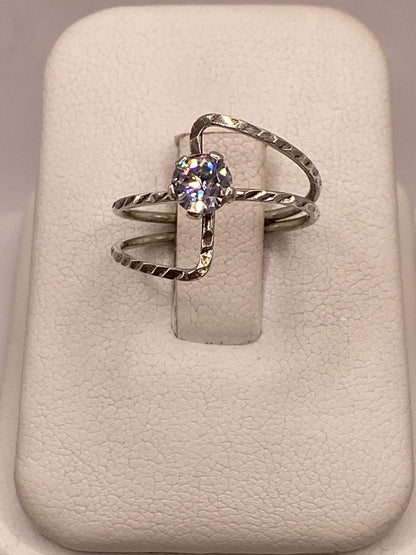 Anillo Solitario de Zirconia Blanca en Plata Ley 925, vista superior