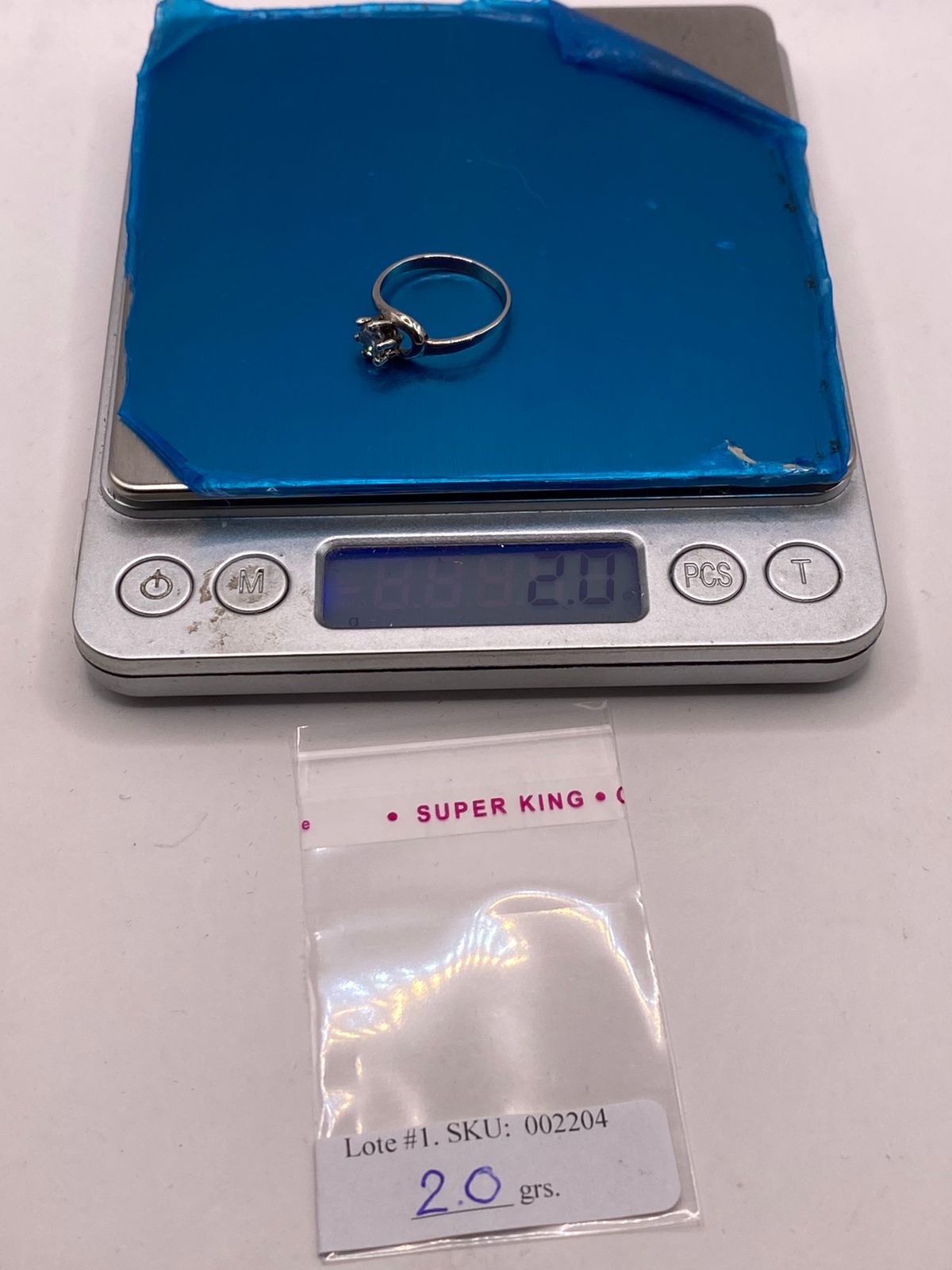 Anillo Solitario de Zirconia Blanca en Plata Ley 925, peso en gramos (báscula)
