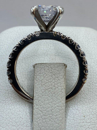 Anillo Solitario con Zirconia en Plata 925, vista posterior