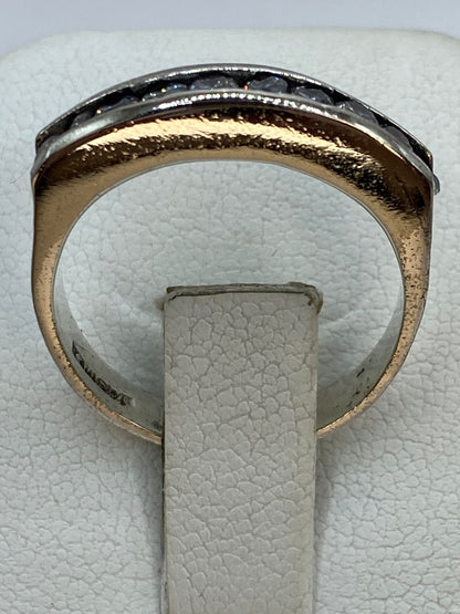 Anillo Tipo Banda con Zirconias en Plata 925, sello de autenticidad Plata Ley .925