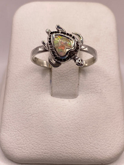 Anillo Tortuga Marina de Plata Ley 925 con Ópalo de Fuego Tornasol, vista superior